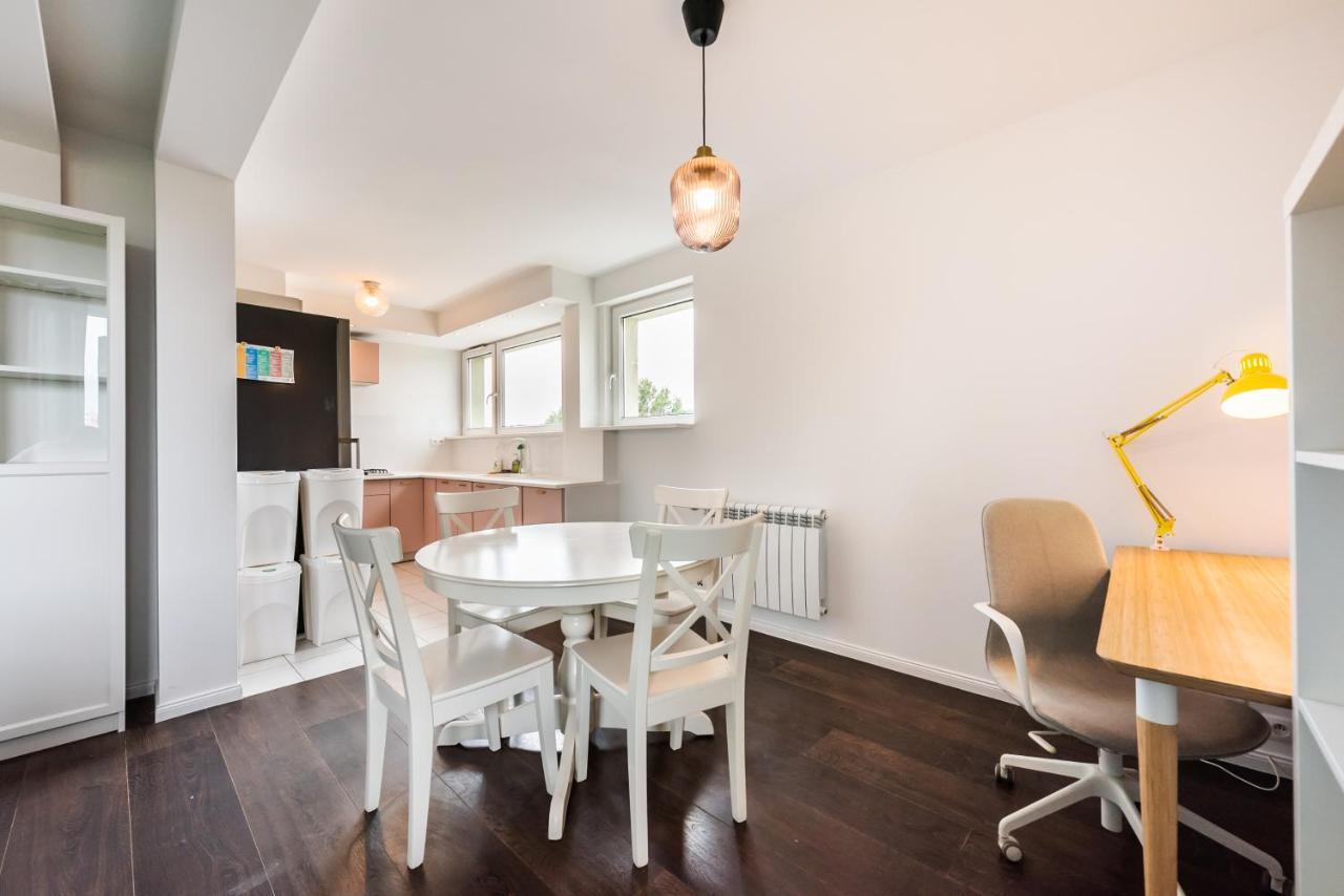 Saska Kepa Green Apartment Varsovia Exterior foto