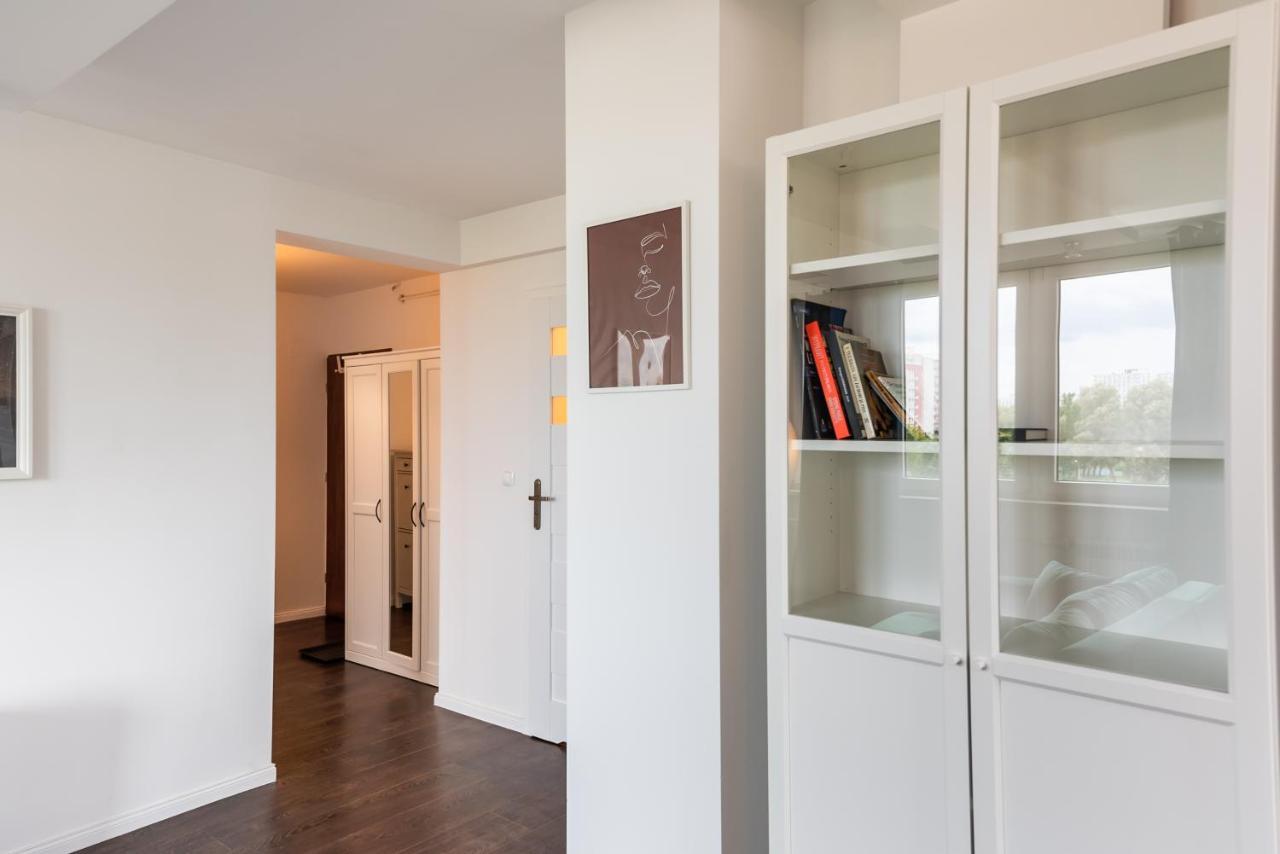 Saska Kepa Green Apartment Varsovia Exterior foto
